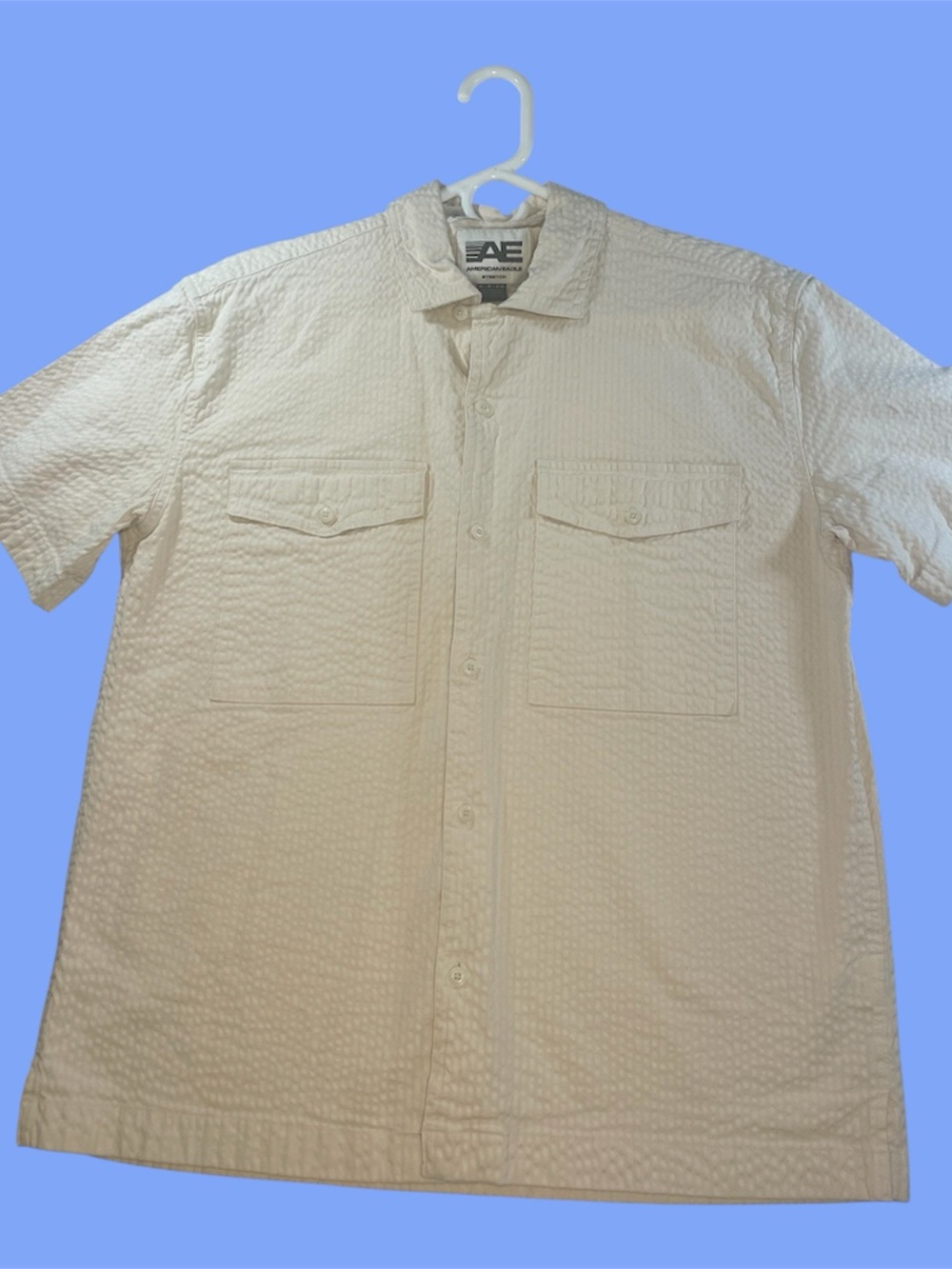 American Eagle Outfitters Cream Short Sleeve Button-Front Shirt